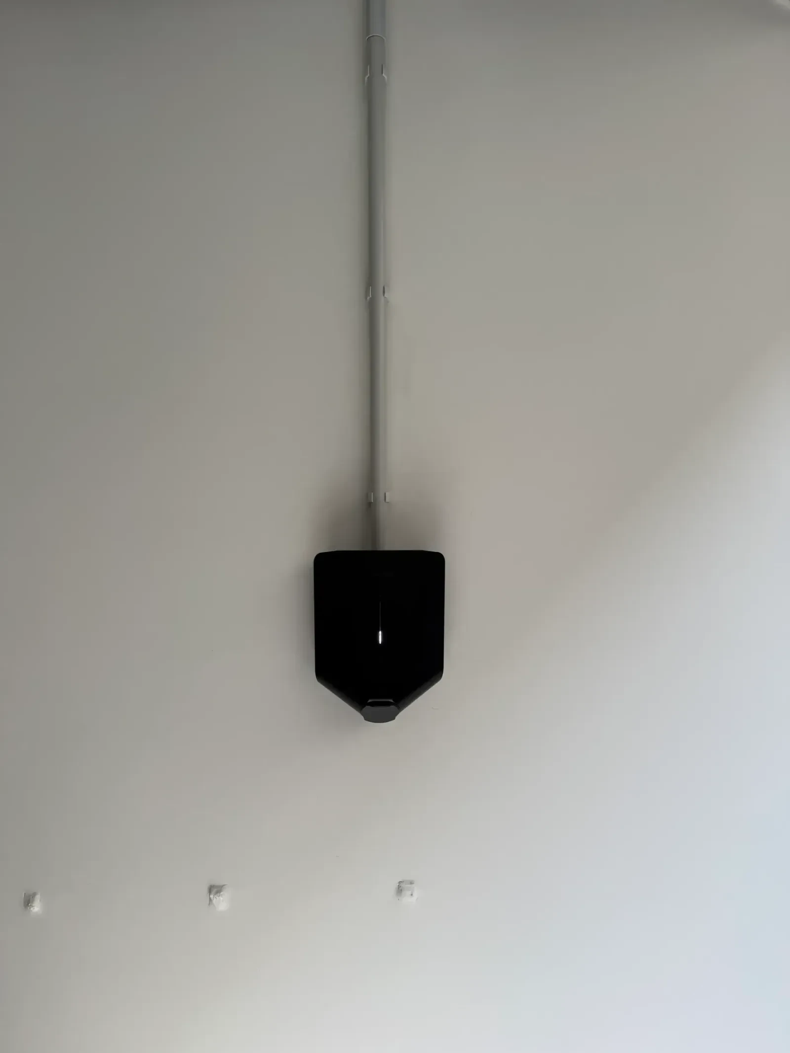 Laadpaal Easee in Gent, Laadinfrastructuur, realisatie De Groote Innovations, foto 1