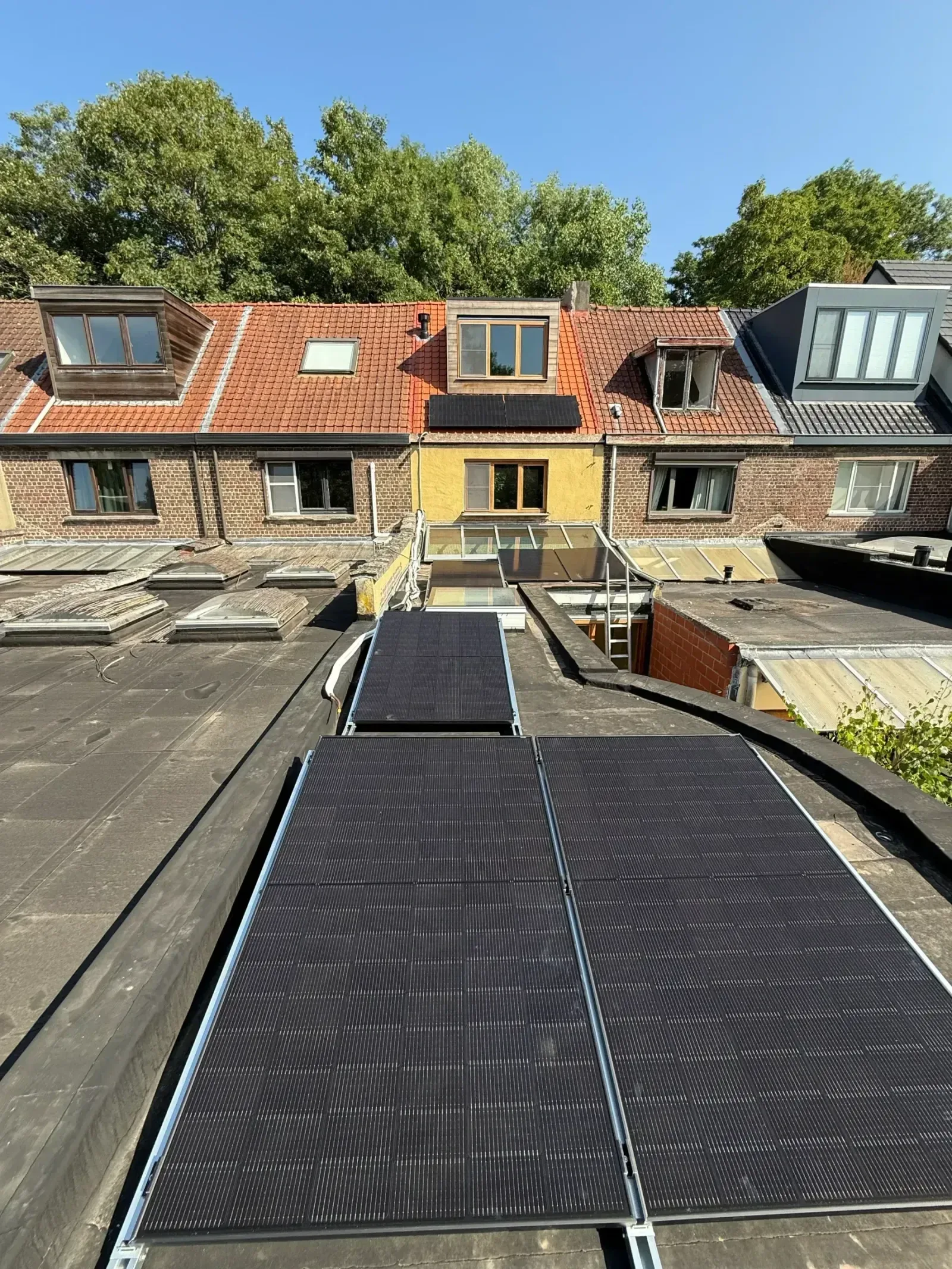 Zonnepanelen in Gentbrugge, Zonnepanelen, realisatie De Groote Innovations, foto 1
